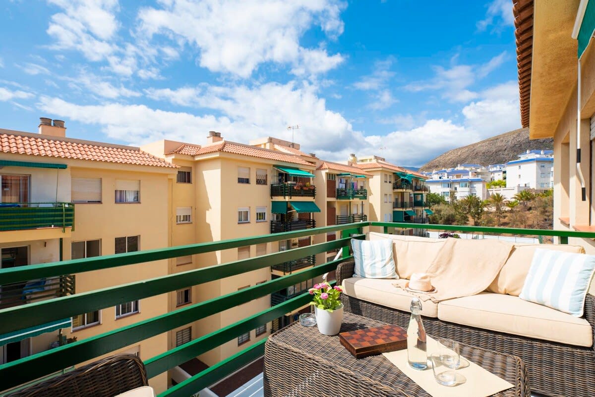 Terrace with Ocean, Pool & Mountain View, Sitting Area