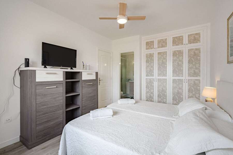 Master Bedroom with En-Suite Bath, TV & Sonos Sound System