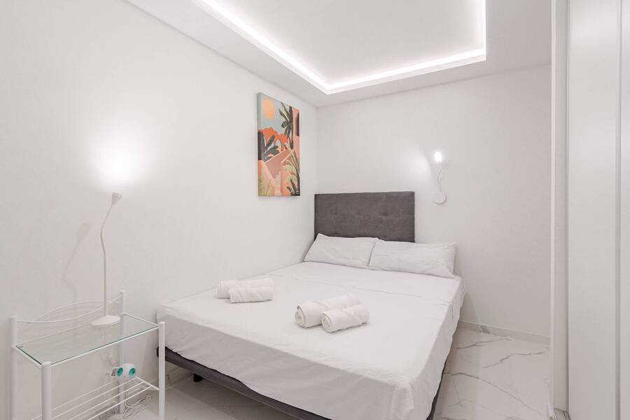 2nd Bedroom with Queen Bed, Closet and Room Darkening Shades