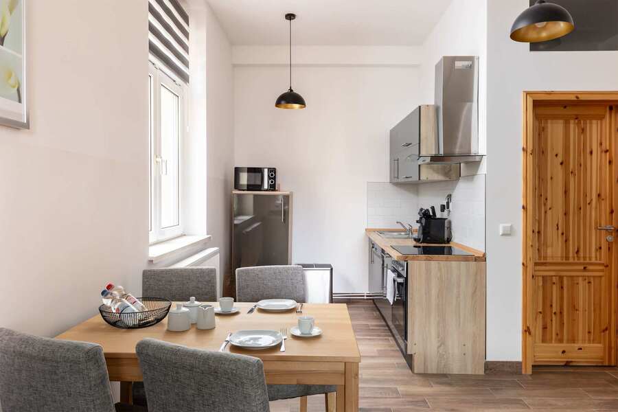 Fully Equipped Kitchen & Dining Area