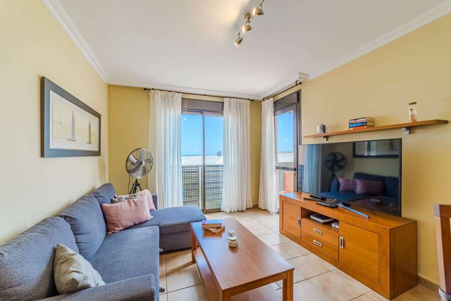 Bright Living Room – Lounge, Read & Relax with La Tejita Breeze