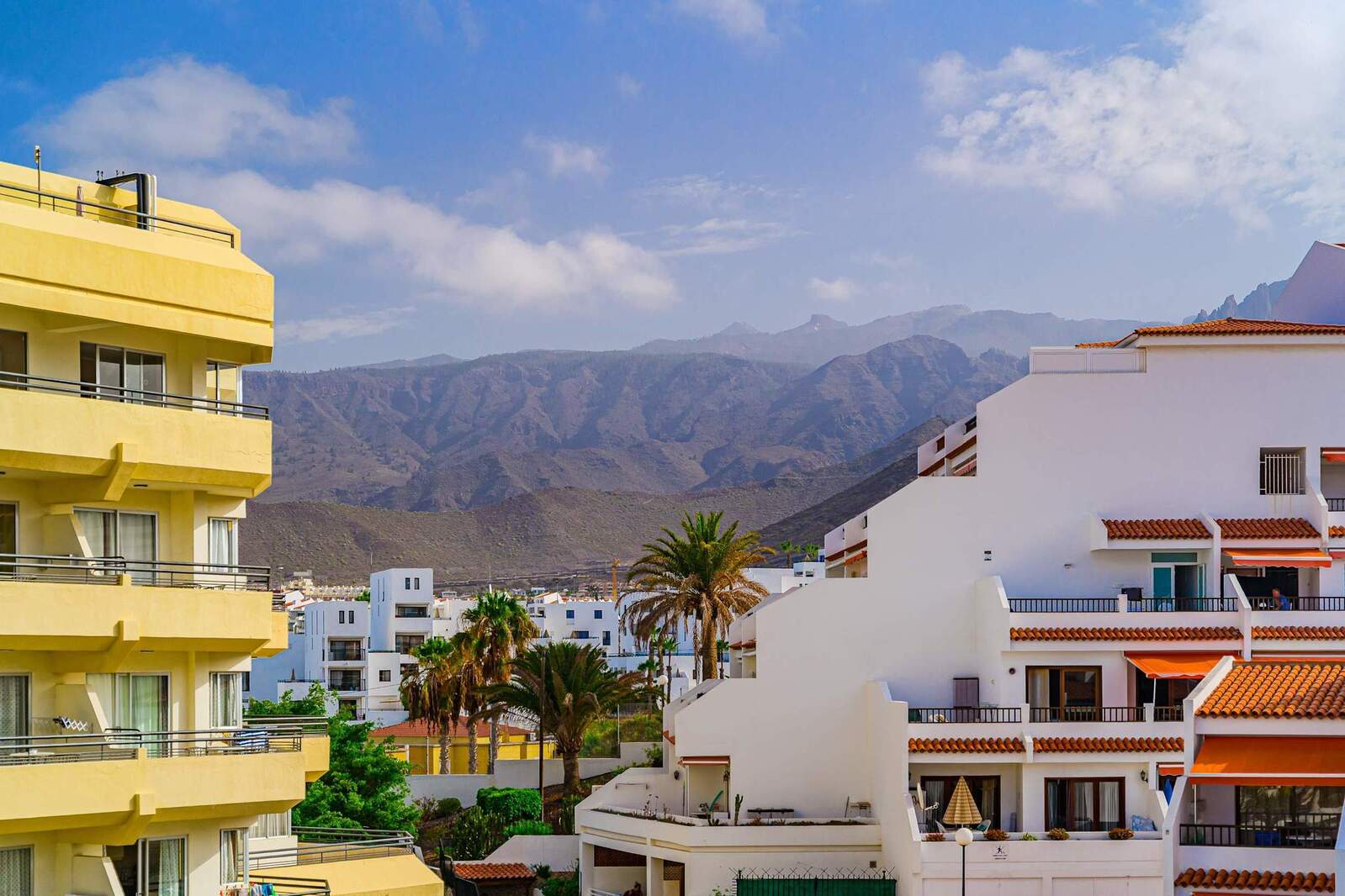 Breathtaking Mountain Views – A Stunning Backdrop to Your Holiday Escape