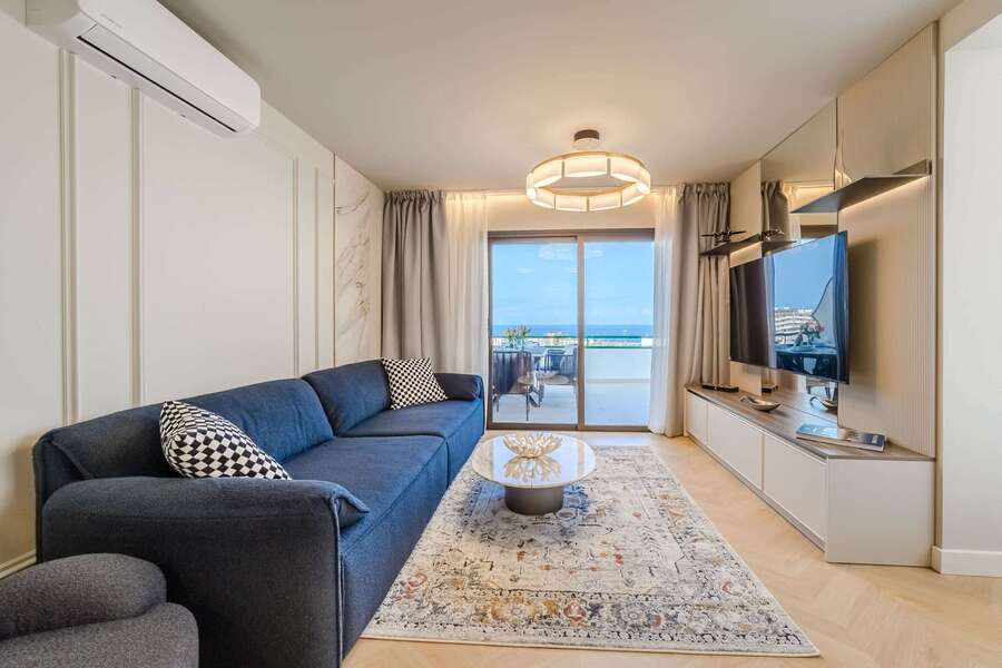 Bright & Airy Living with Ocean Views 