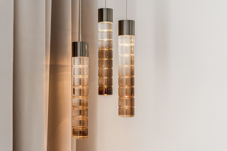 Elegant Glass Pendant Lights – Warm Glow Meets Contemporary Design