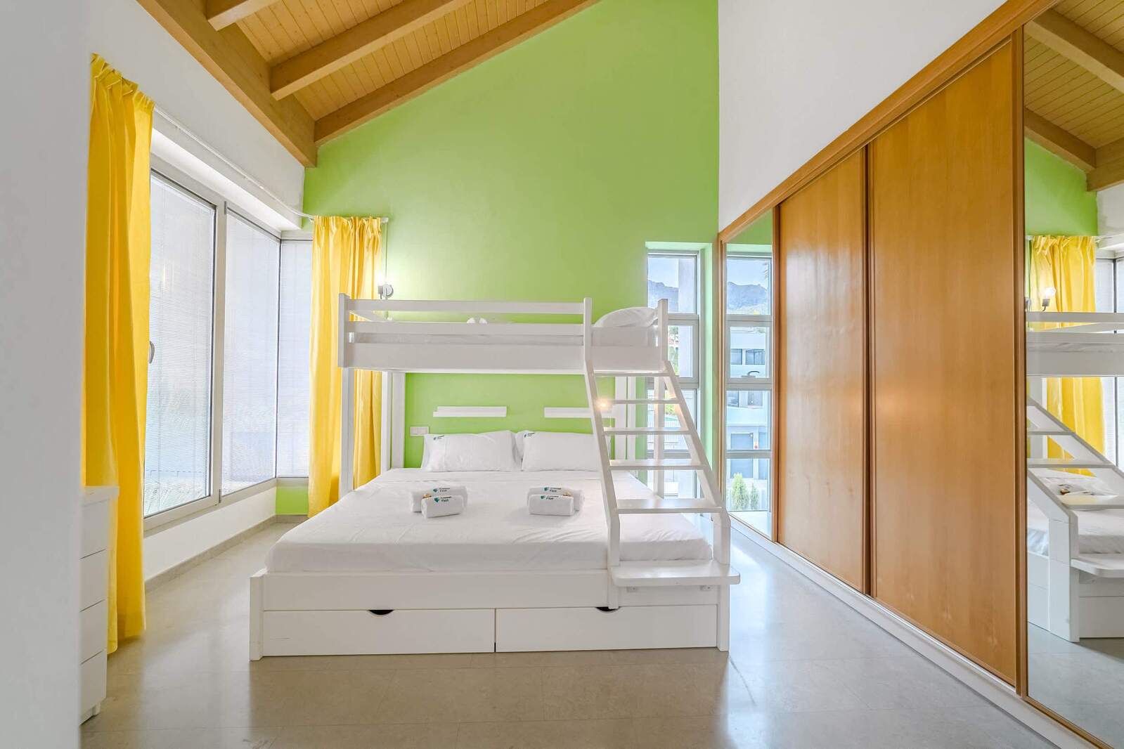 Cheerful Family Room with Bunk Bed - Colourful & Bright Space Perfect for Kids or Groups, Complete with Ensuite & Study Desk