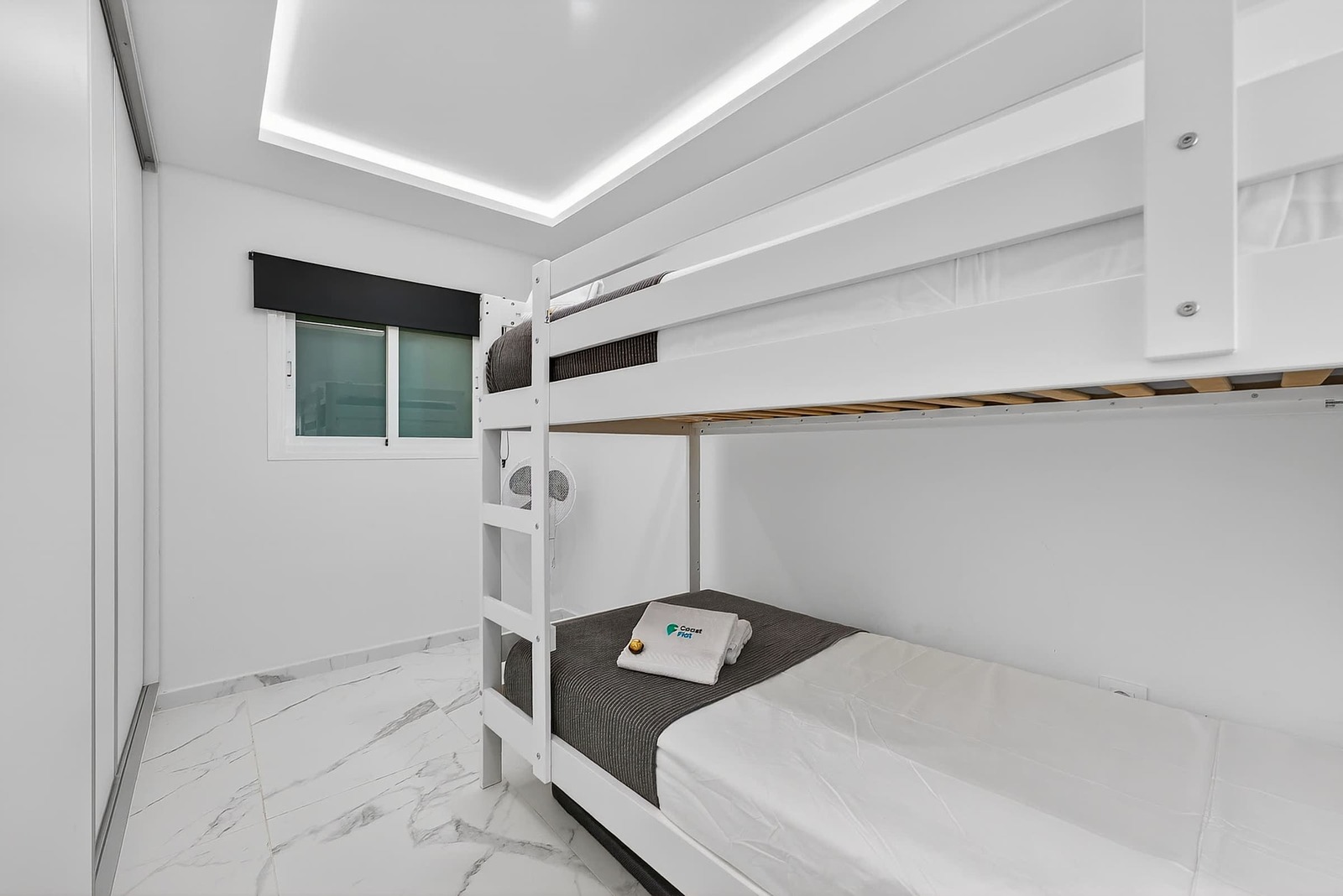 Second Bedroom with Practical Bunk Beds for Families and Guests