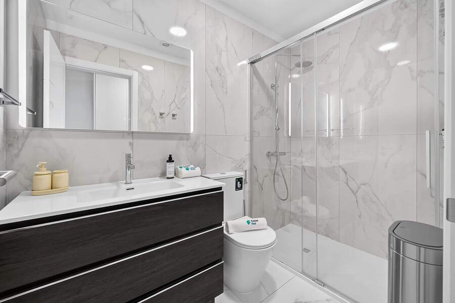 Bathroom with Walk-in Rain Shower
