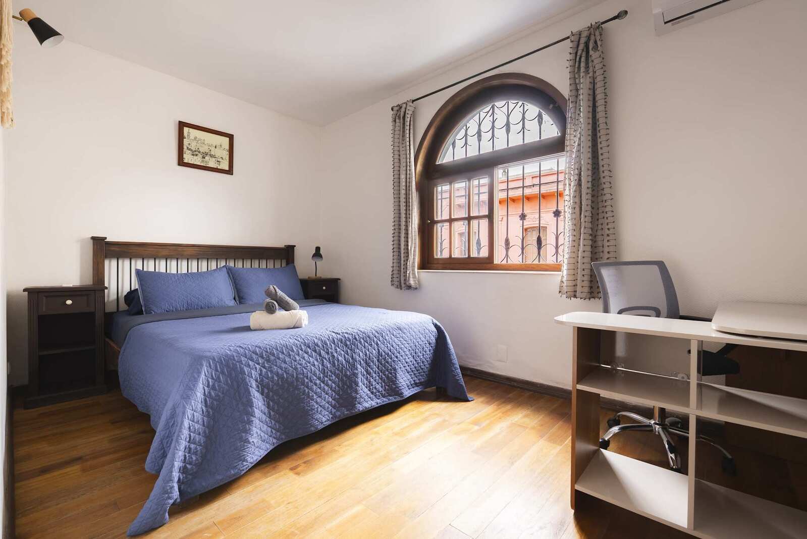 Bedroom with Double Bed and Desk