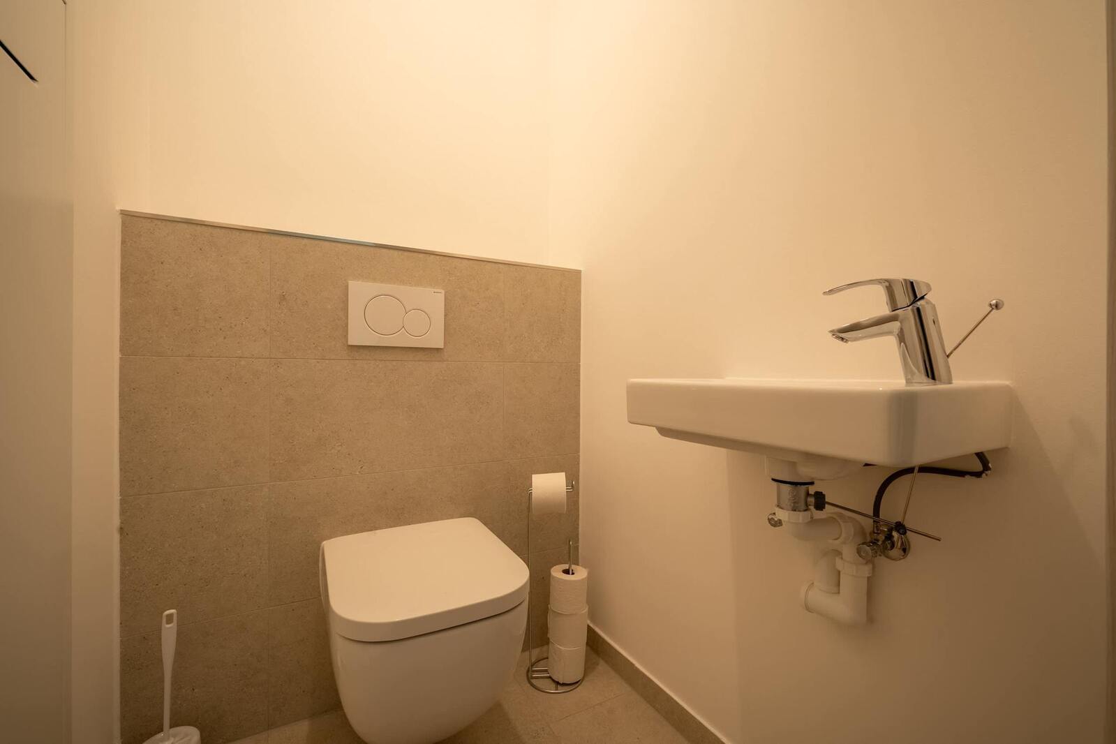 Separate WC