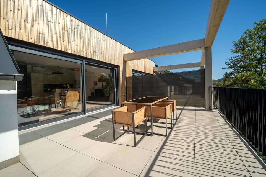 The terrace runs along the living area